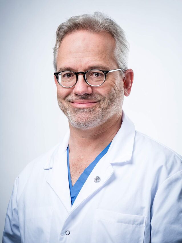 Docteur Urologue Fabio Eggleston